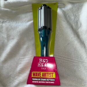 TIGI Bed Head Wave Artist Tourmaline Ceramic Deep Waver - Blue and Silver